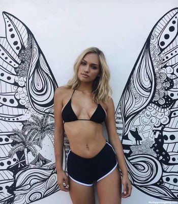 Taylor Sharpe