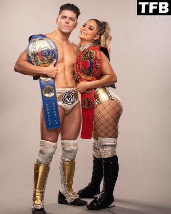 Taynara Conti