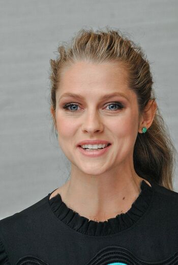 Teresa Palmer