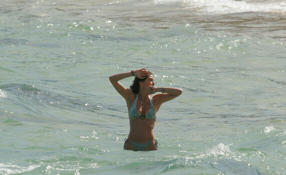Teri Hatcher
