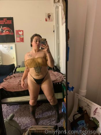 tetrisgirl