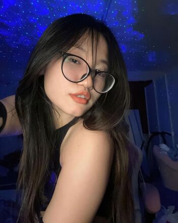 Thanyanan__Bow