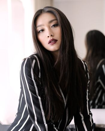 Thao Nhi Le
