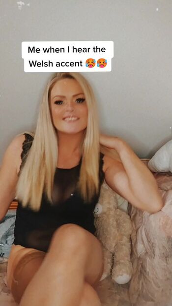 that_blonde_niki