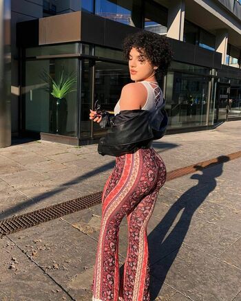 Thatgirlsalva