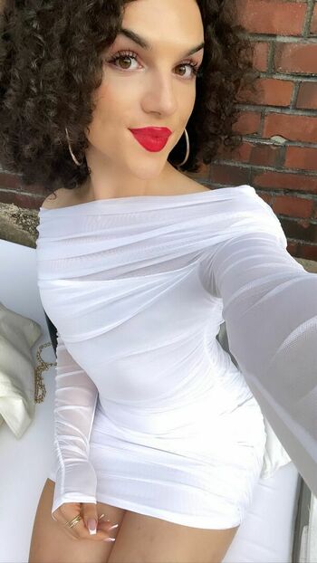 Thatgirlsalva