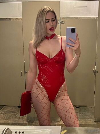 thatgirlv
