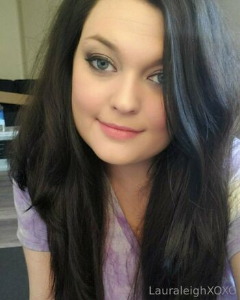 the.laurajohnson