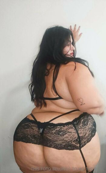 the_realqueen09