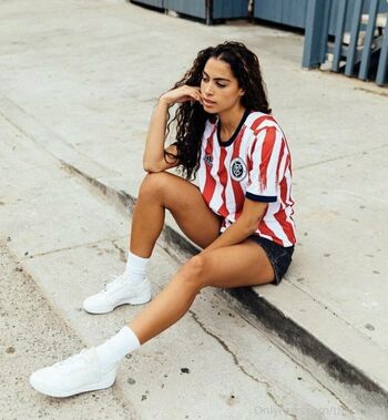 Thecaligirl