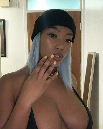 thecleopatraway