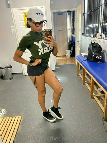 theebonyfetishqueen