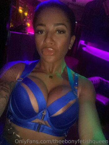 theebonyfetishqueen