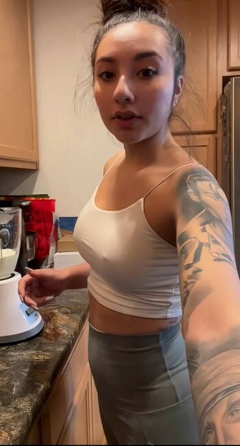 Theegoldenrose