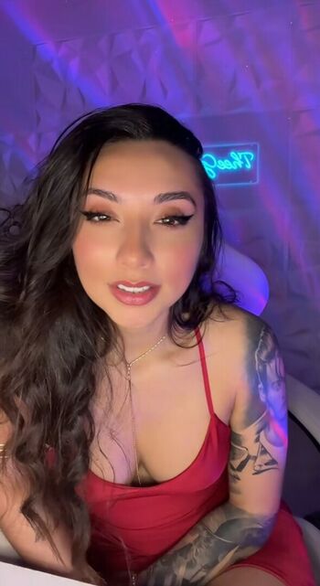 Theegoldenrose