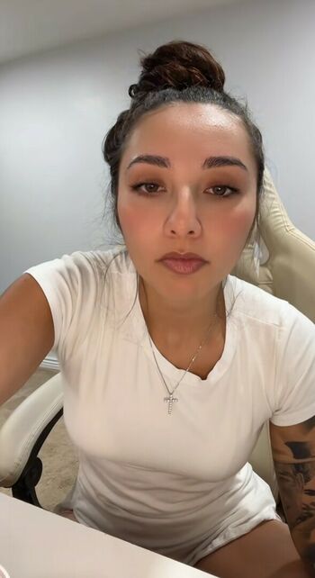 Theegoldenrose
