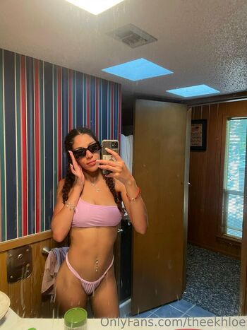 theekhloe