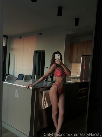 theemarilynmonhoe