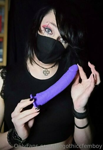 thegothiccfemboy