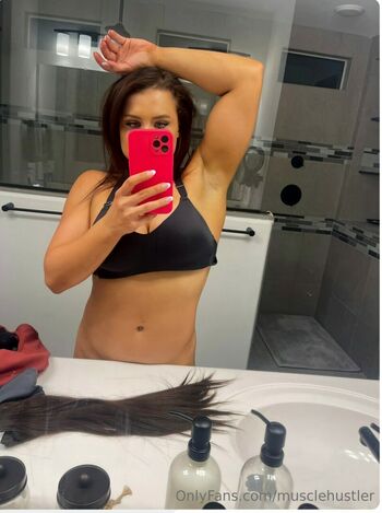 Themusclehustler