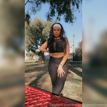 thenewqueenofcomedy