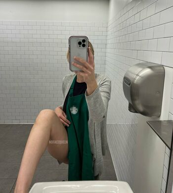 TheNoFaceQueen