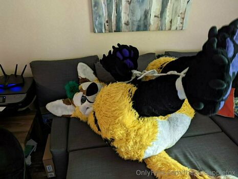 thepineapplefox