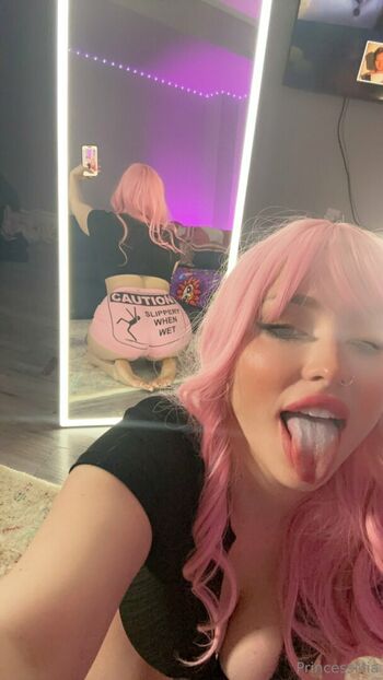 theprincessmiaa