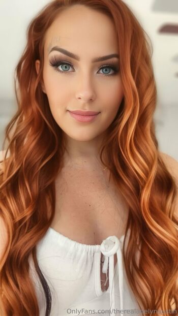 therealadelynaustin