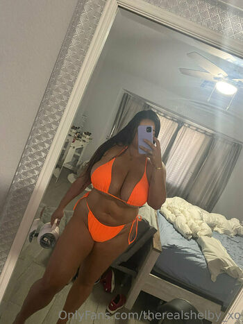 therealshelby_xo