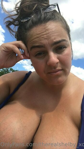 therealshelby_xo