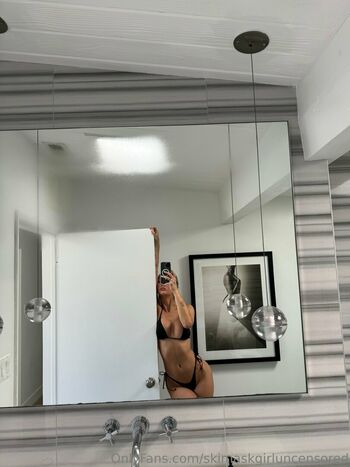 Theskimaskgirl