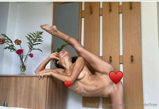 theviktoriamodelfree