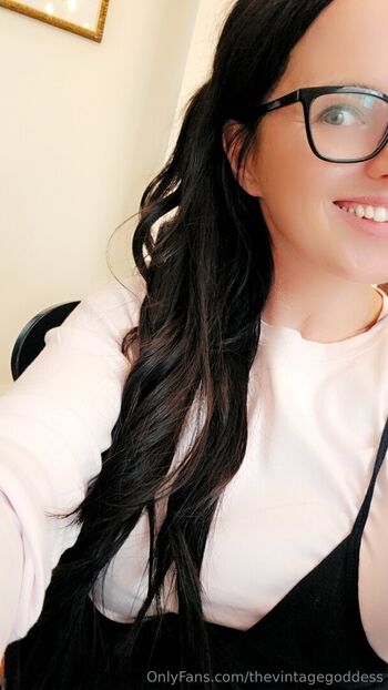 thevintagegoddess