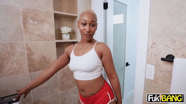 thickassdaphne