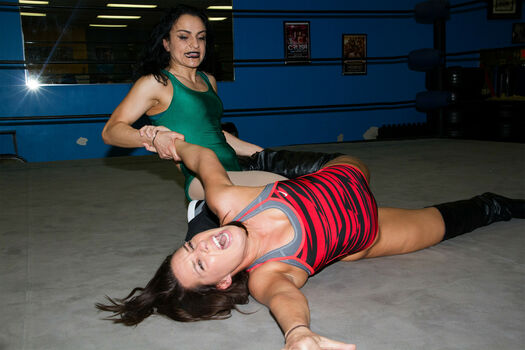 Thunder Rosa