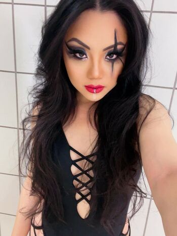Tina Guo