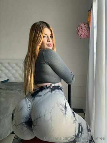 tinavalentinafree