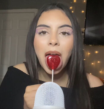 Tingly Asmr????