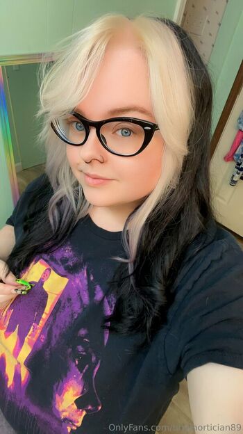 tinymortician89