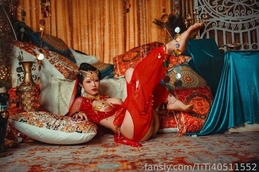 TiTi cosplay