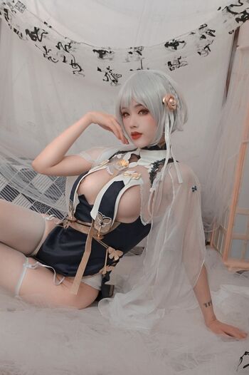 TiTi cosplay