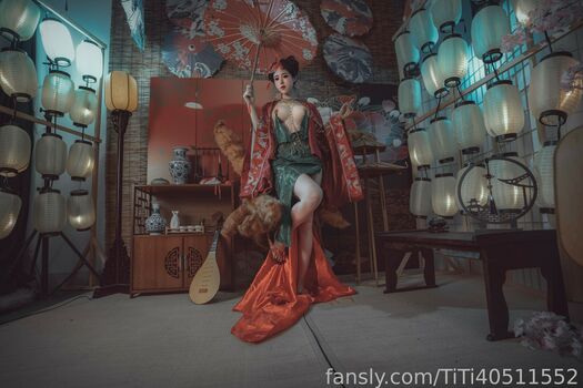 TiTi cosplay