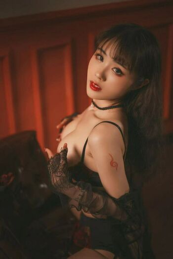 TiTi cosplay
