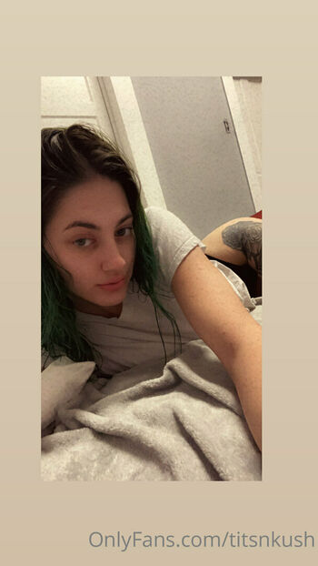 TitsNkush