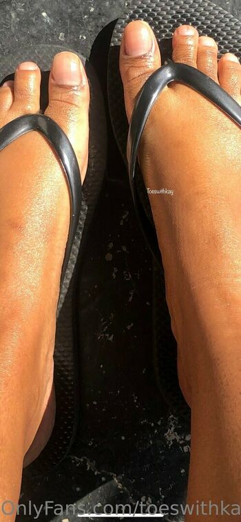 toeswithkay2
