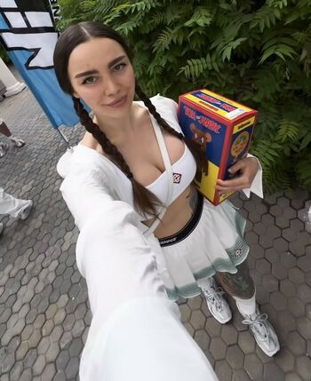 Toma Zhdanova