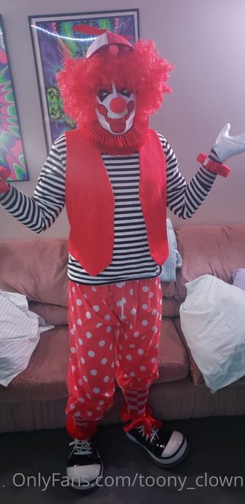 toony_clown