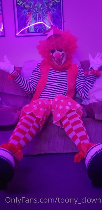 toony_clown