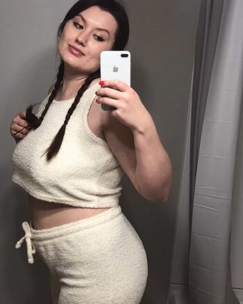 Tori Assins